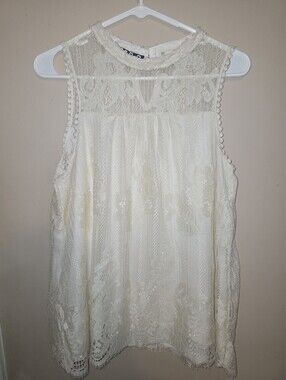 Taylor & Sage Top